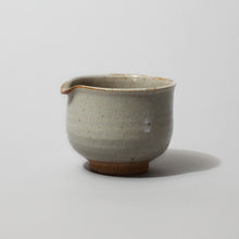 画像をギャラリービューアに読み込む, 朝日焼&lt;br&gt;片口茶碗
